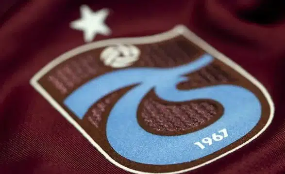 Trabzonspor takım otobüsüne taşlı saldırı! Samsun deplasmanı öncesi gerginlik büyüyor