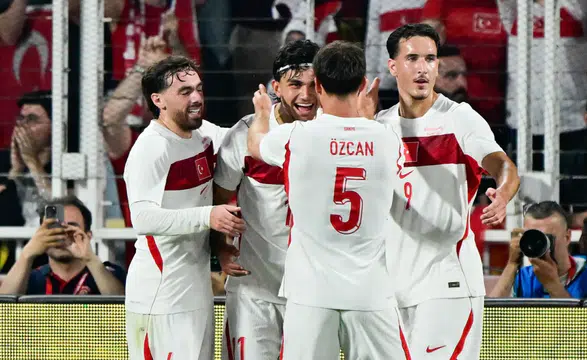 A Milli Futbol Takımı Fransa İle Karşılaşıyor