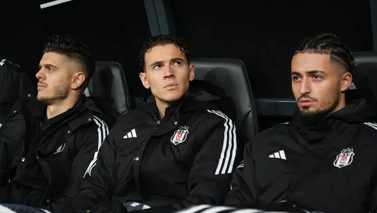 Beşiktaş’ta Şok Anlar: Yeni Transfer Kristjan Asllani Sahada 6 Dakika Dayanabildi