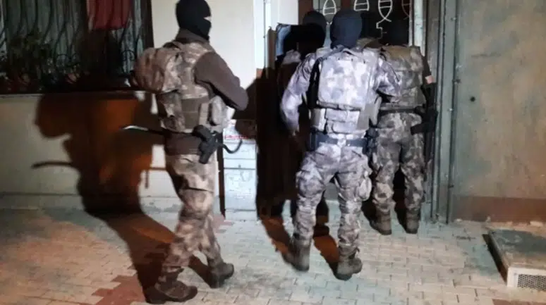 Kocaeli’de Zehir Tacirlerine Büyük Darbe: 6 Kişi Tutuklandı