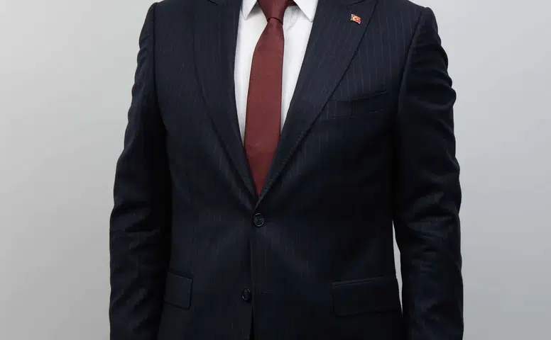 Serdar Orhan kimdir?