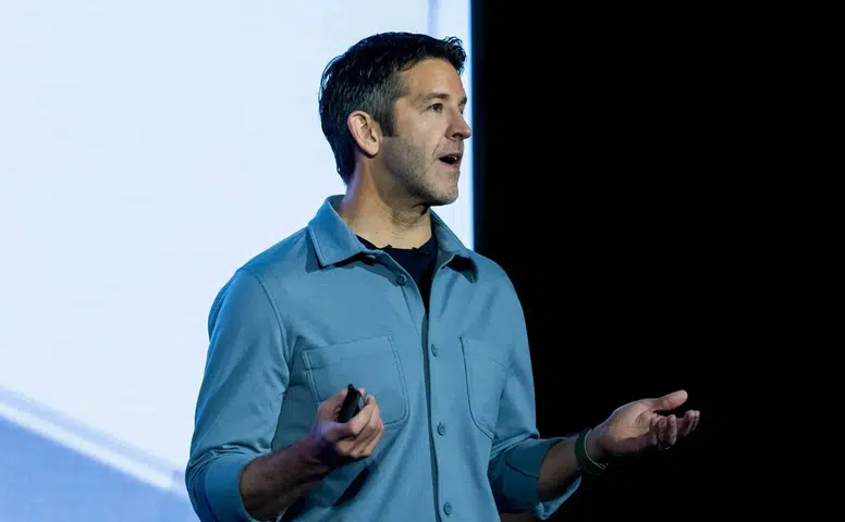 Apple'da Yeni Dönem: John Ternus