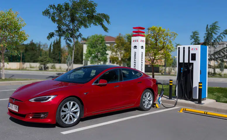 Elektrikli Araçlar Hızla Artıyor